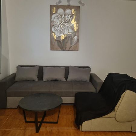 Apartments Nada Vir Exterior photo